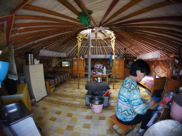 Mongolia adventure holiday, off the beaten track