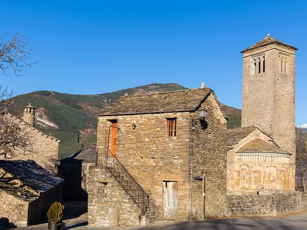 Aragon cultural holiday in Spain