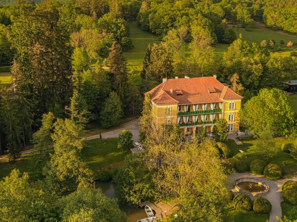 Carpathians wildlife adventure  holiday, Romania