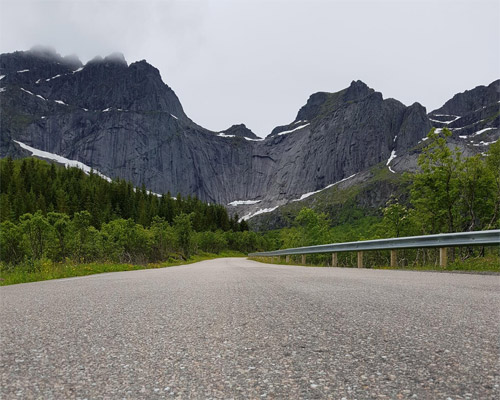Road towards the mountains