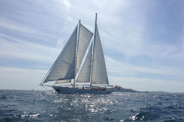 Sail boat