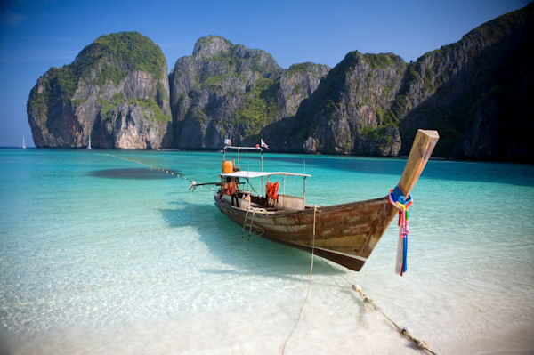 Sea Kayaking in Thailand