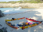 Kayak camping, Menorca. Photo by Audax Hotels
