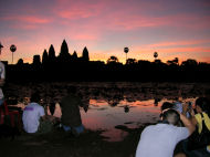 Sunrise at Angkor Wat, Holiday in Cambodia review