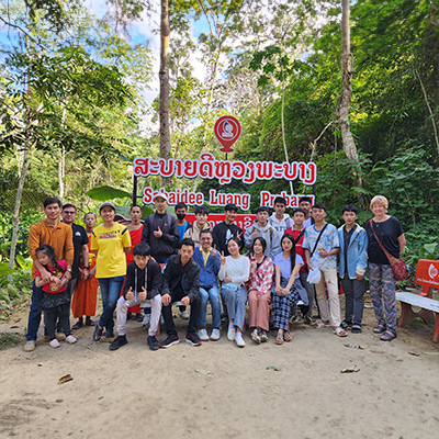 The group pose for a photo together