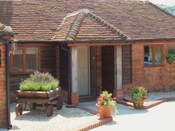 South Downs self catering cottage near Petersfield, England