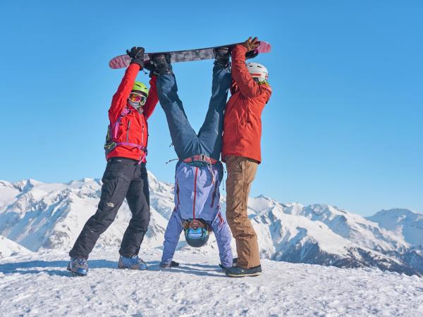 Snowboard and yoga holiday in Austria